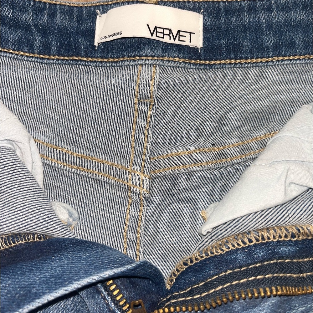 Assorted bundle of Distressed Denim Shorts - Picture 4 of 6